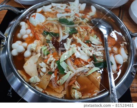 Delicious Instant Tteokbokki 81528481