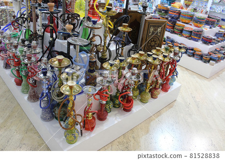 Hookah in souvenir shop 81528838