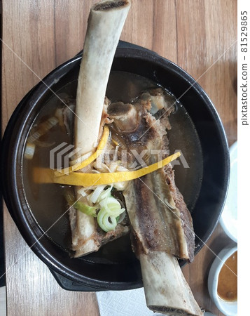 Generous Wanggalbitang Generous Wanggalbitang 81529865