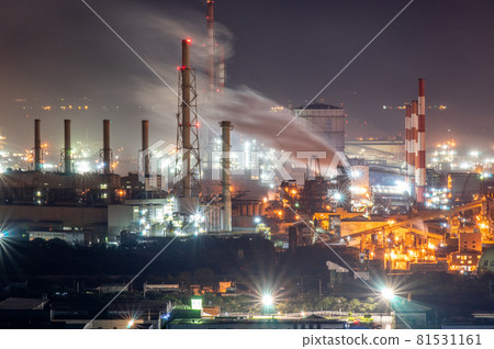 Light beam tower Fukuyama city factory night view Light beam tower Fukuyama city factory night view 81531161