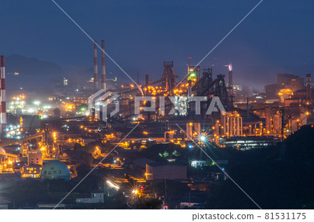 光束塔福山市工廠夜景 光束塔福山市工廠夜景 81531175