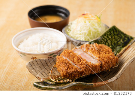 Tonkatsu set menu Tonkatsu set menu 81532173