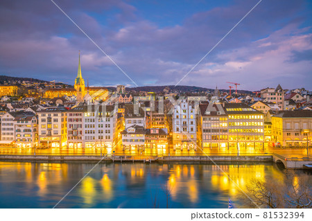 Chiang Kai shek memorial in Taipei 81532394