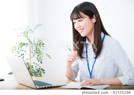 Woman in an online meeting on telework 81535286