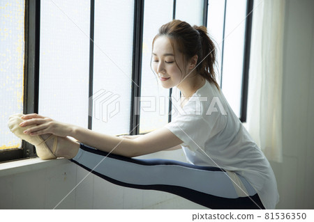 Dancer Dancer 81536350