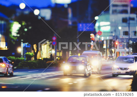 Night traffic road 81539265