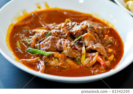stir fried pork with red curry or stir fried beef stir fried pork with red curry or stir fried beef 81542295