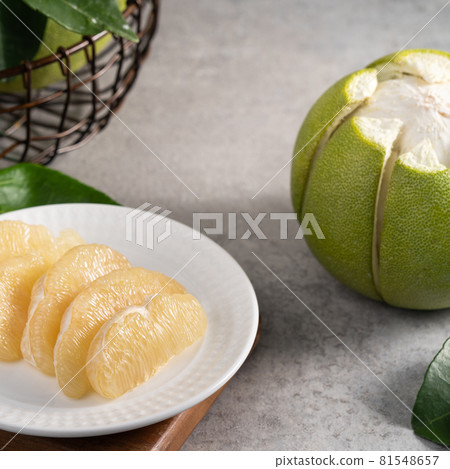 Pomelo Mid-Autumn Festival grey background pomelo Mid-Autumn Festival ユズ ゆず Pomelo Mid-Autumn Festival grey background pomelo Mid-Autumn Festival ユズ ゆず 81548657