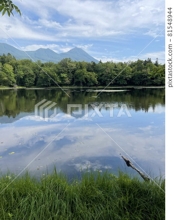 Three lakes of Shiretoko five lakes Three lakes of Shiretoko five lakes 81548944