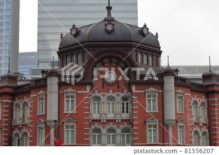 Tokyo Station Marunouchi Station building 81556207