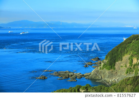[Ehime Prefecture] Cape Sada and Kokudo Kyushi Ferry under clear skies 81557627