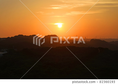 Sunset and wind power generation Sunset and wind power generation 81560193