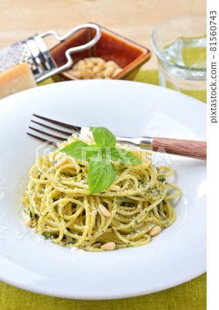 Italian pasta genovese, genova sauce, basil sauce, basil and pine nuts and cheese spaghetti. 81560743