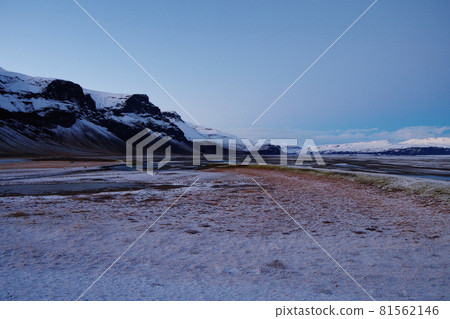 冰島的大平原雪山和冰川自然 81562146