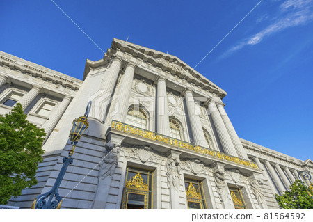The beautiful architecture of City Hall with blue sky in San Francisco,CA. The beautiful architecture of City Hall with blue sky in San Francisco,CA. 81564592