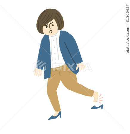 滑過鞋的女性，腳痛的女性，腳痛的女性 81566437