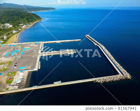Aerial view of Washinoki fishing port in Mori-cho, Hokkaido in summer 81567941