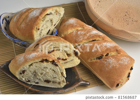 營養美味的手工脆皮麵包 81568687