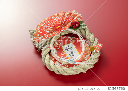新年裝飾形像素材紅色背景 新年裝飾形像素材紅色背景 81568760