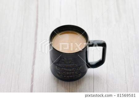 Blue mug cafe au lait Blue mug cafe au lait 81569581