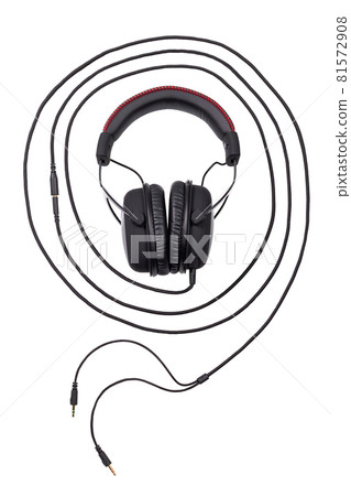 wired black gaming headset surrounded by concentric circle of wire- isolated on white background 81572908