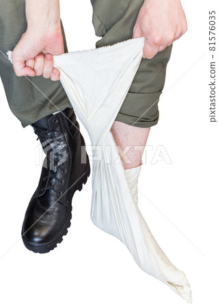 Wearing foot wraps with military boots Wearing foot wraps with military boots 81576035