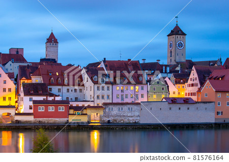 Regensburg. View of the old historical part of the city at dawn. Regensburg. View of the old historical part of the city at dawn. 81576164