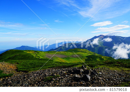 Northern Alps towards Yakushidake seen from Kitanomatadake Northern Alps towards Yakushidake seen from Kitanomatadake 81579018