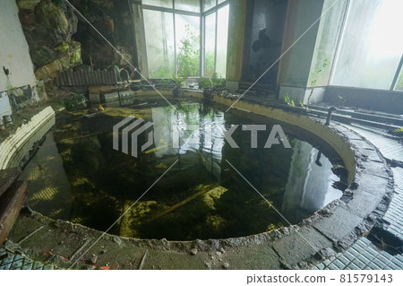 Ruins Sanshuen Hotel, Aichi Prefecture Abandoned Hotel 81579143