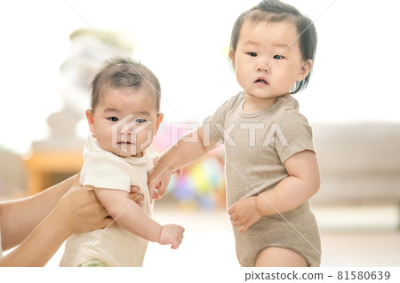 Lifestyle Baby Parenting Lifestyle Baby Parenting 81580639