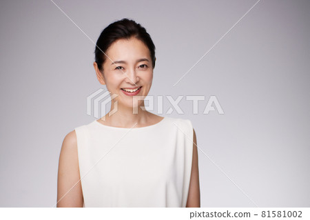 中年美女 81581002