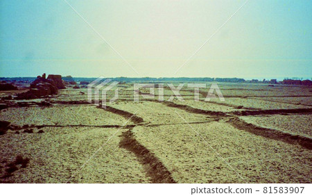 1991年3月時的“交河遺址”（吐魯番西部，新疆維吾爾自治區/中華人民共和國） 81583907
