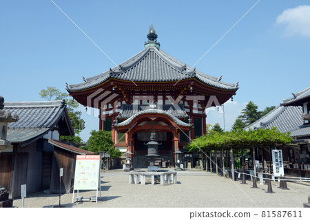 Kofukuji Temple Nanen-do, Nara City, Nara Prefecture Kofukuji Temple Nanen-do, Nara City, Nara Prefecture 81587611
