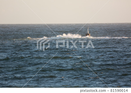 I walked along the Hota coast 81590014