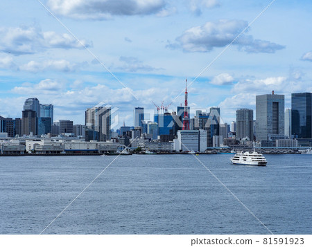 夏天從東京灣看到的海灣 夏天從東京灣看到的海灣 81591923