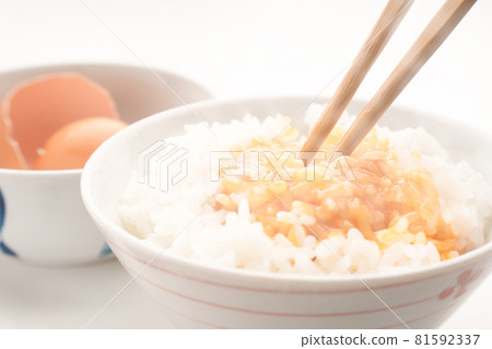 Egg chowder 81592337