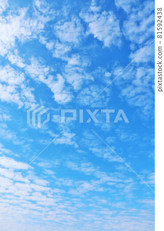 Autumn sky and clouds Autumn sky and clouds 81592438