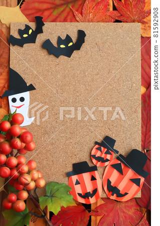 萬聖節框架垂直構圖 81592908