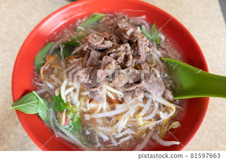 noodles in lamb thick soup 81597663