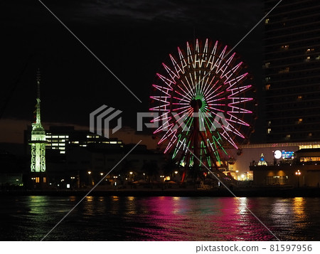 Night view of Kobe Harborland 81597956