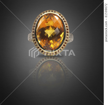 Beautiful Jewelry yellow citrine topaz fashion engagement wedding ring with halo 81599072