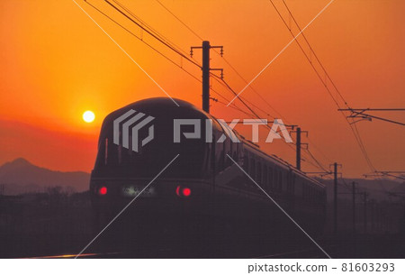 JR West Kiha 65 series express train 81603293