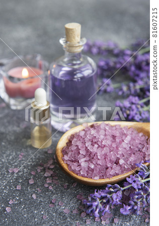Natural herb cosmetic with lavender flowers 81607215