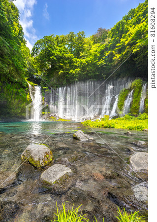 Japan's three major waterfalls "Shiraito no Taki" (Fujinomiya City, Shizuoka Prefecture) * Shooting position in the comment section of the work 81608294