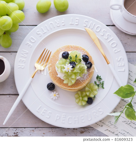下午茶時光馬斯喀特煎餅 下午茶時光馬斯喀特煎餅 81609323