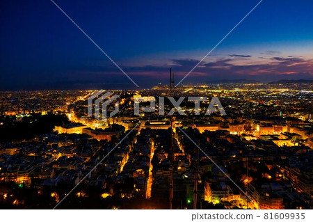 雅典市夜景全景 81609935