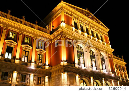 維也納音樂協會的奇妙外觀 維也納音樂協會的奇妙外觀 81609944