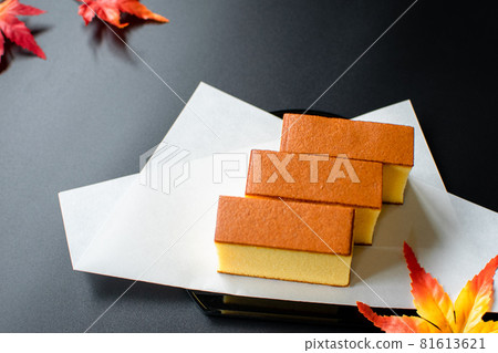 Castella as a seasonal gift Castella as a seasonal gift 81613621