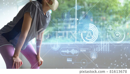 Training at a personal gym Women 81613678