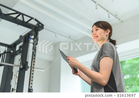 在私人健身房訓練 女性 81613697